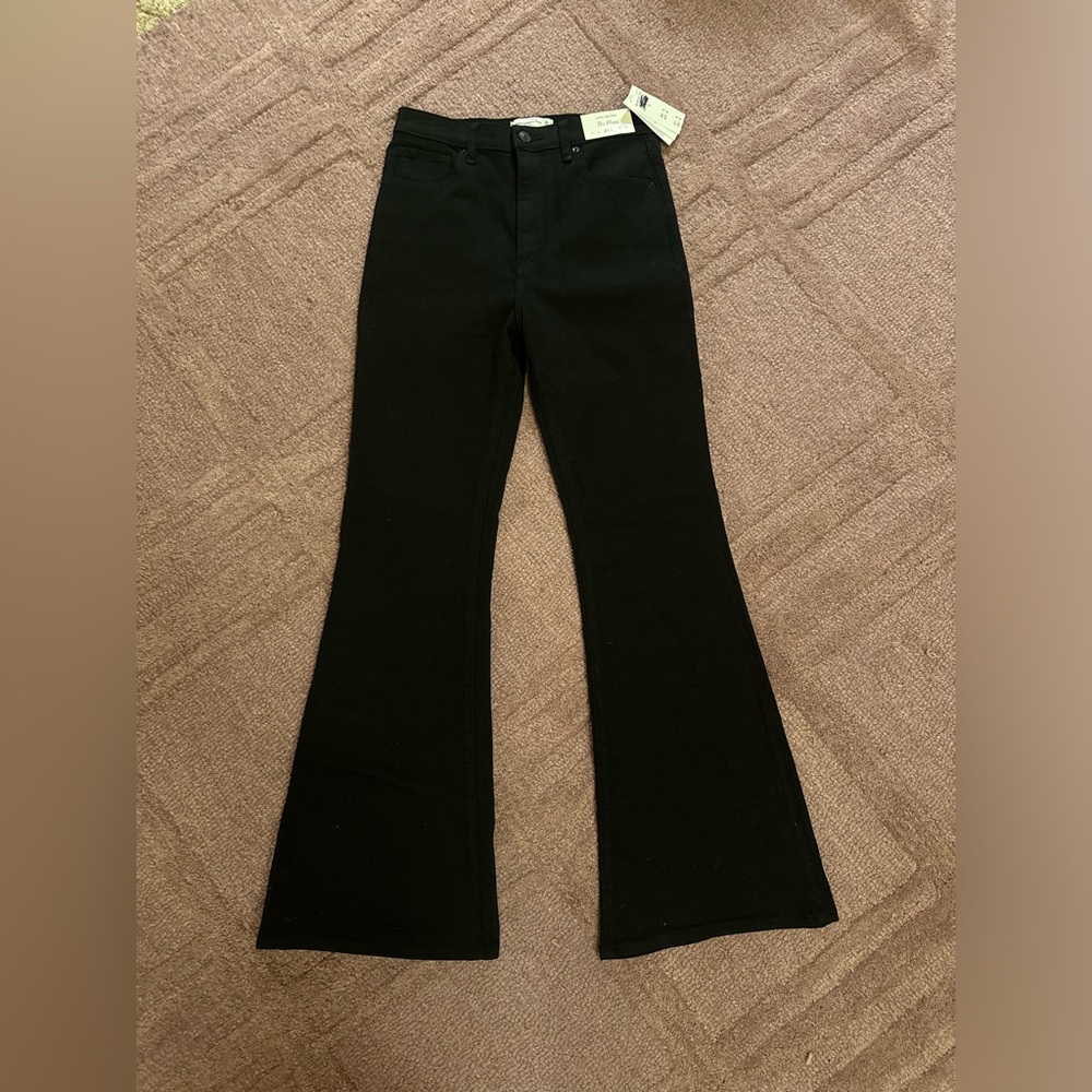 Abercrombie & Fitch Black Ultra High Rise The Flare Jeans